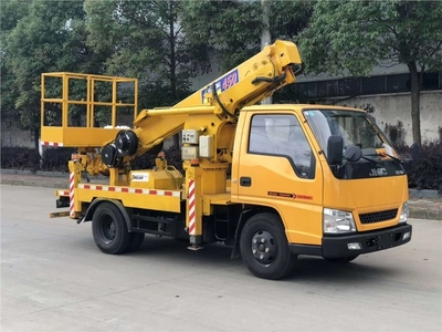 嘉峪關(guān)高空作業(yè)車選購(gòu)指南 價(jià)格解析與隨車吊功能對(duì)比